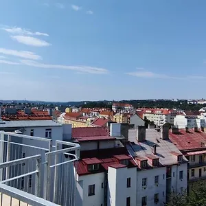 Penthouse # 81 With Panoramic View In Elite Rezidence With Free Parking Apartment Prag